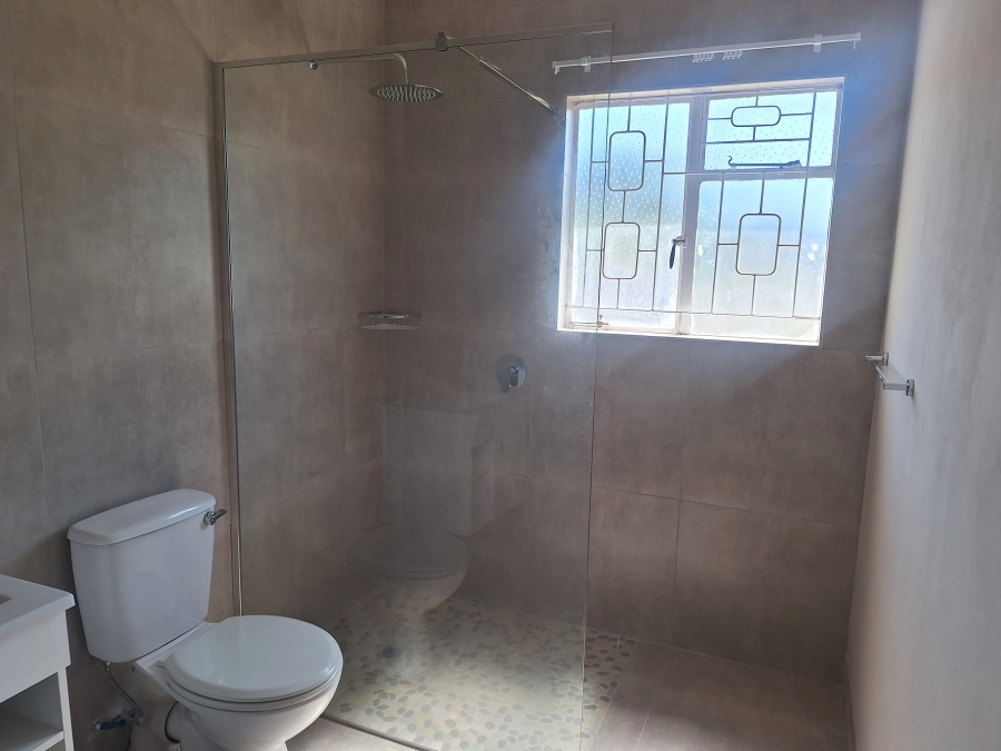 To Let 3 Bedroom Property for Rent in Janssendal Eastern Cape